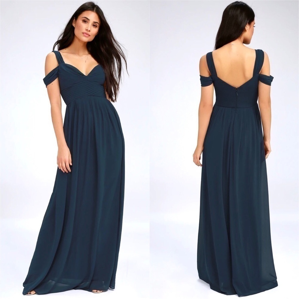 Lulu’s Elegant Navy Blue Wedding/Prom Maxi Dress